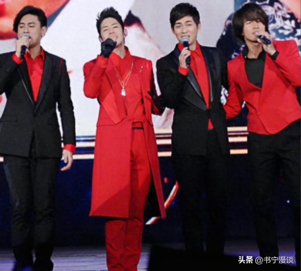 泸深投 活久见！F4组合12年后再合体，周渝民沧桑成大叔，朱孝天格格不入